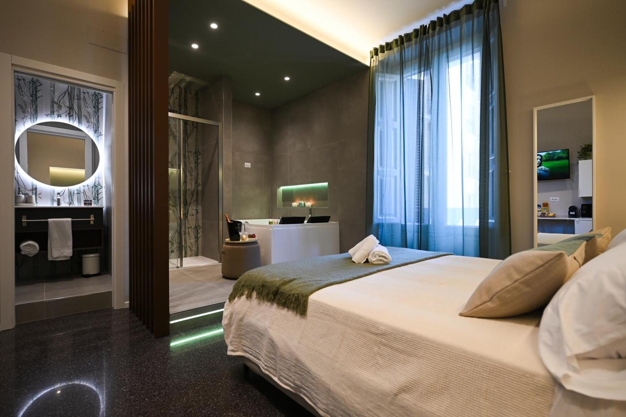 La Finestra Sul Campanile Luxury & Loft Guest house *